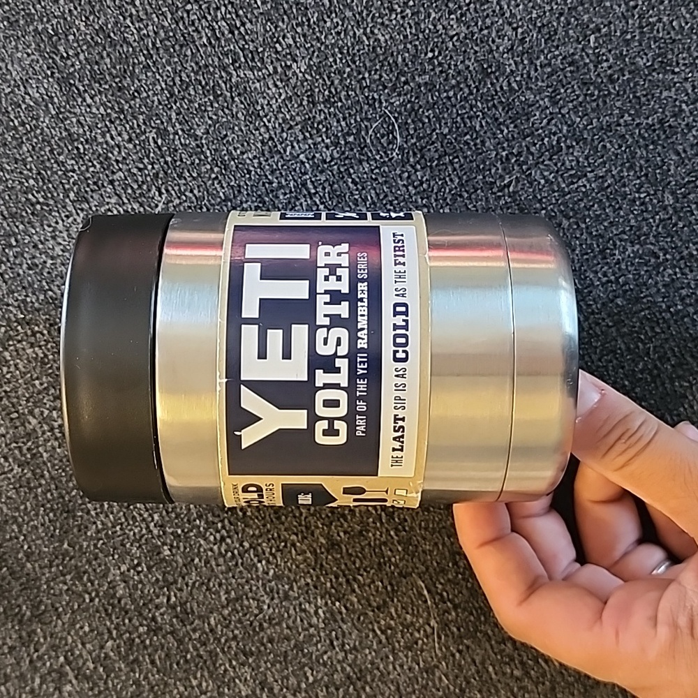 Yeti Beer 12 oz Colster